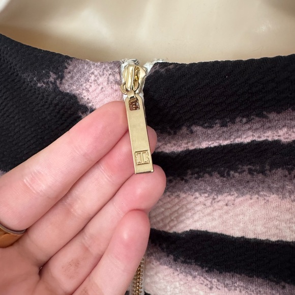 Ivanka Trump Black, Pink blush, and cream Patterned Dress - Picture 3 of 15